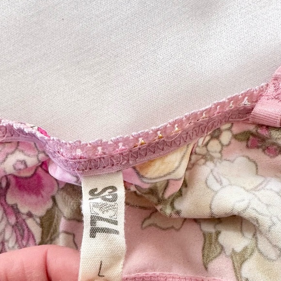 Spell designs, blue skies, pink floral bralette in Candy. Bra. Size large. - Picture 8 of 9